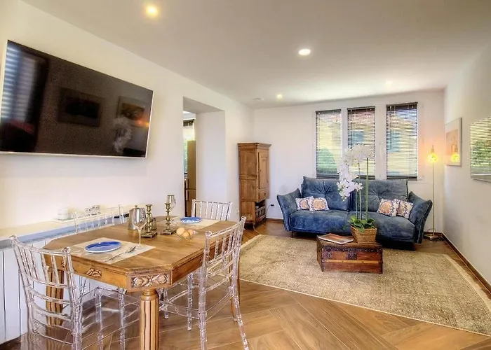 Grande Terrasse Face A La - Casa Di Virginie * מאסינאג'יו