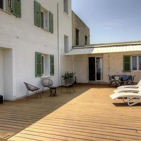 Grande Terrasse Face A La - Casa Di Virginie Lägenhet